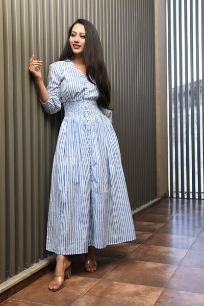 AAHELI BLUE PRINTED STRIPED COTTON COMFY DRESS AAHELI BLUE PRINTED STRIPED COTTON COMFY DRESS